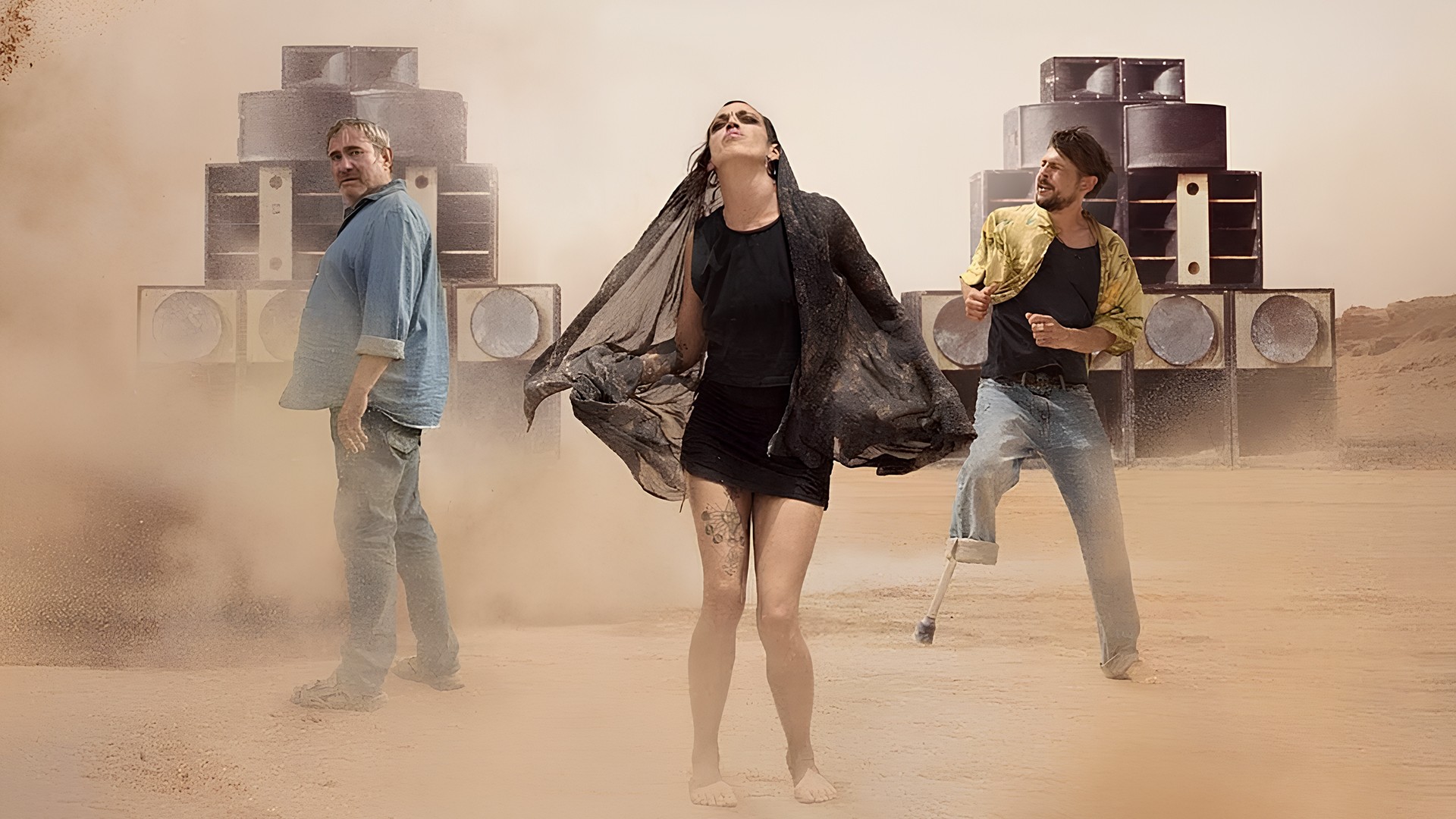 'Sirât' oferece experiência cinematográfica inesperada e explosiva; g1 já viu