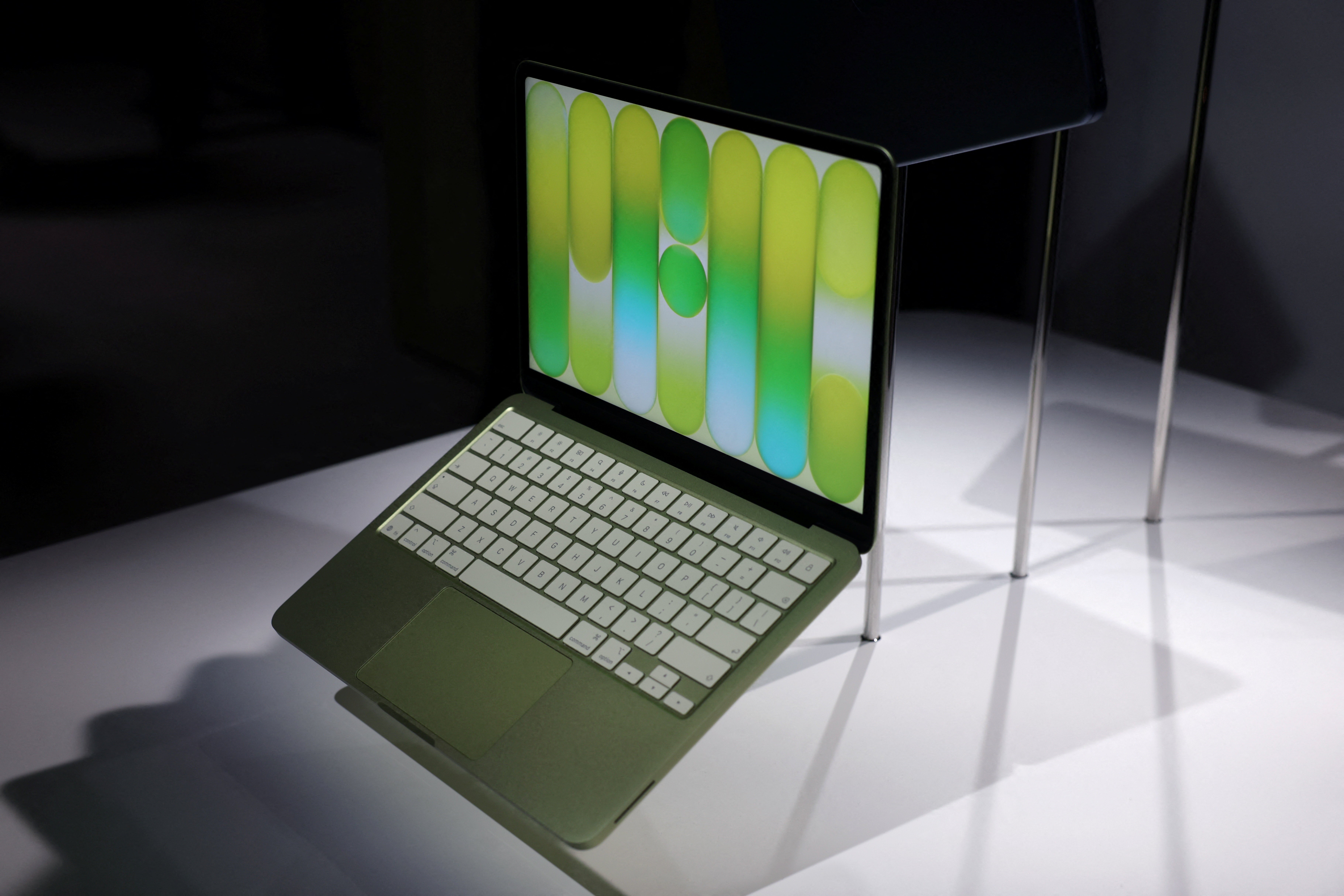 Apple lança MacBook Neo, modelo 'popular' da marca; veja preços no Brasil