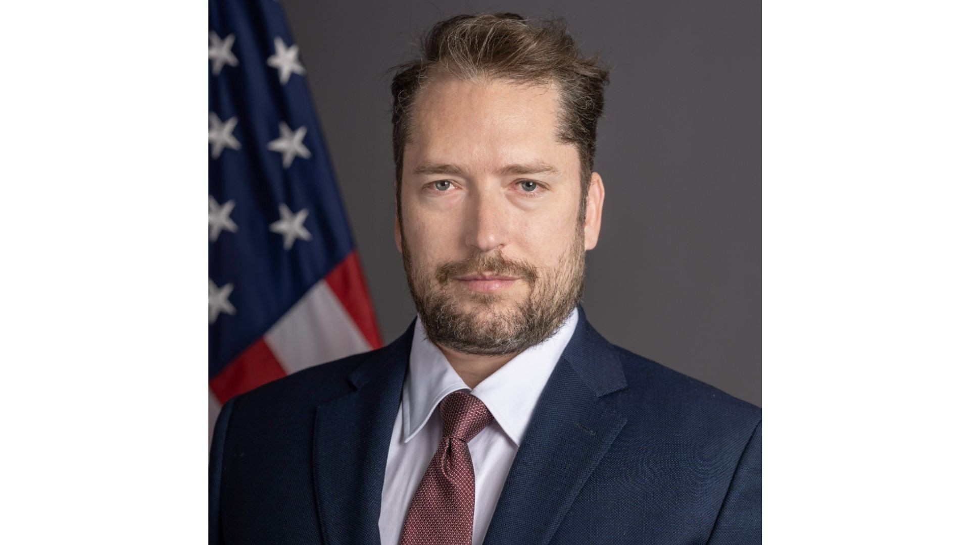 É #FAKE que Trump tenha suspendido a entrada de brasileiros após Lula cancelar visto de assessor americano