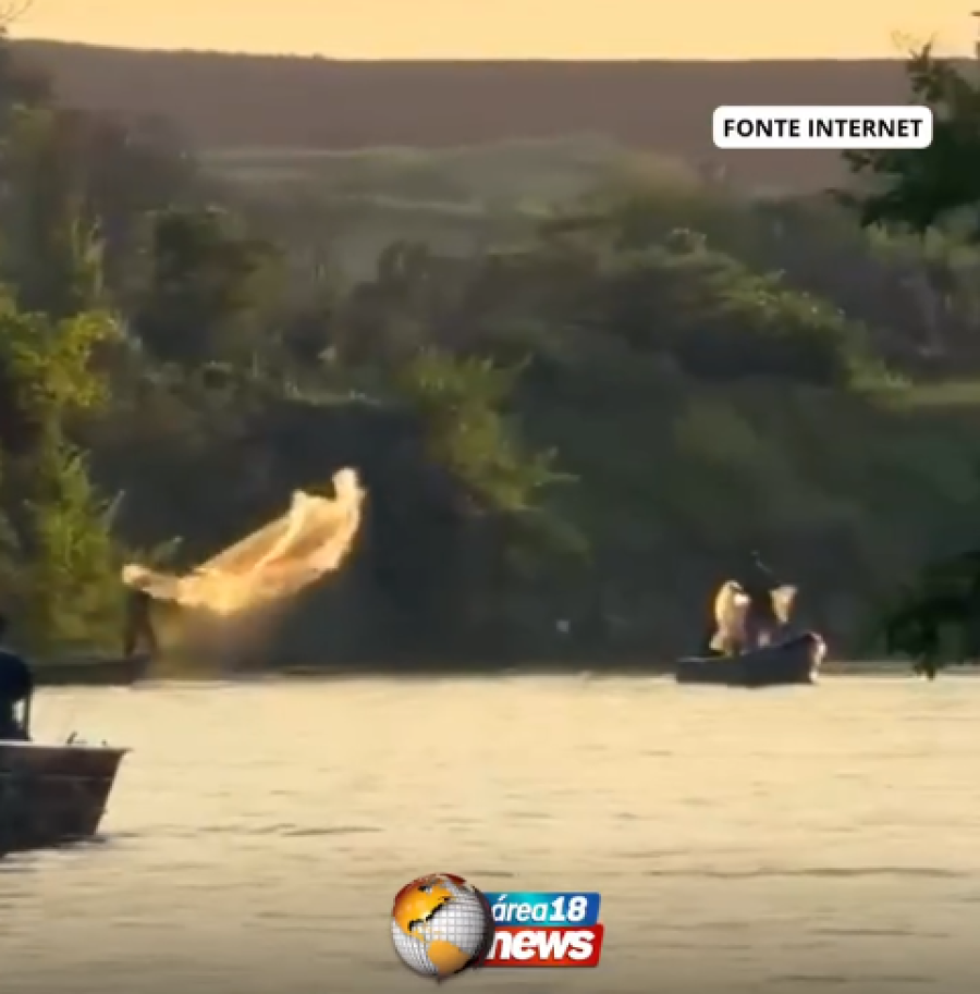 POLÍCIA AMBIENTAL APREENDE MAIS DE MEIA TONELADA DE PEIXES E APLICA MAIS DE R$ 32 MIL EM MULTAS NO RIO AGUAPEÍ; VEJA VÍDEO