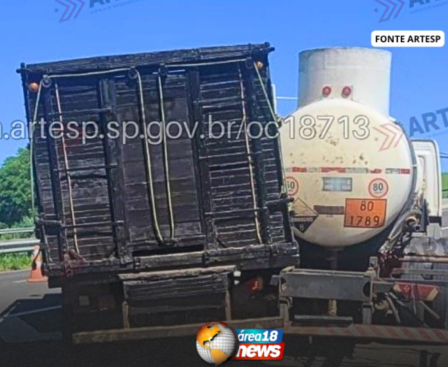  COLISÃO ENTRE CAMINHÕES NA MARECHAL RONDON MOBILIZA EQUIPES EM VALPARAÍSO