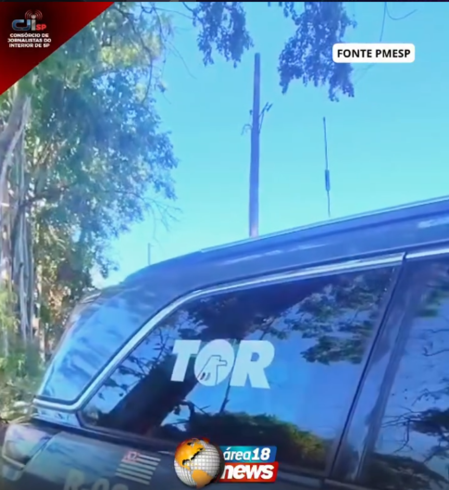 JOVEM É PRESA COM COCAÍNA, PASTA BASE E SKUNK EM ÔNIBUS NA REGIÃO