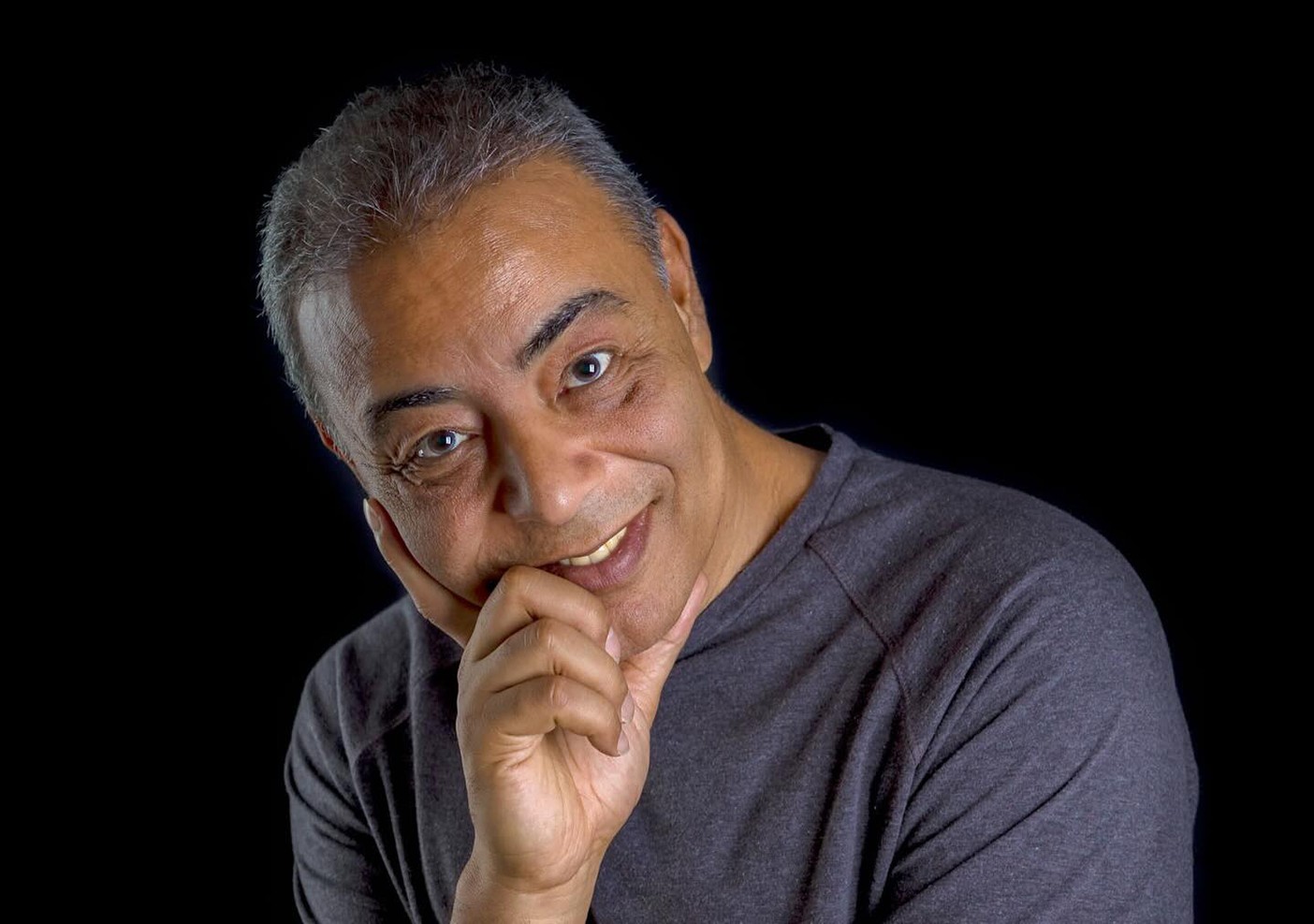 Sergio Santos abre a festa dos 70 anos com a edição em maio do álbum autoral de músicas inéditas 'Todo samba'