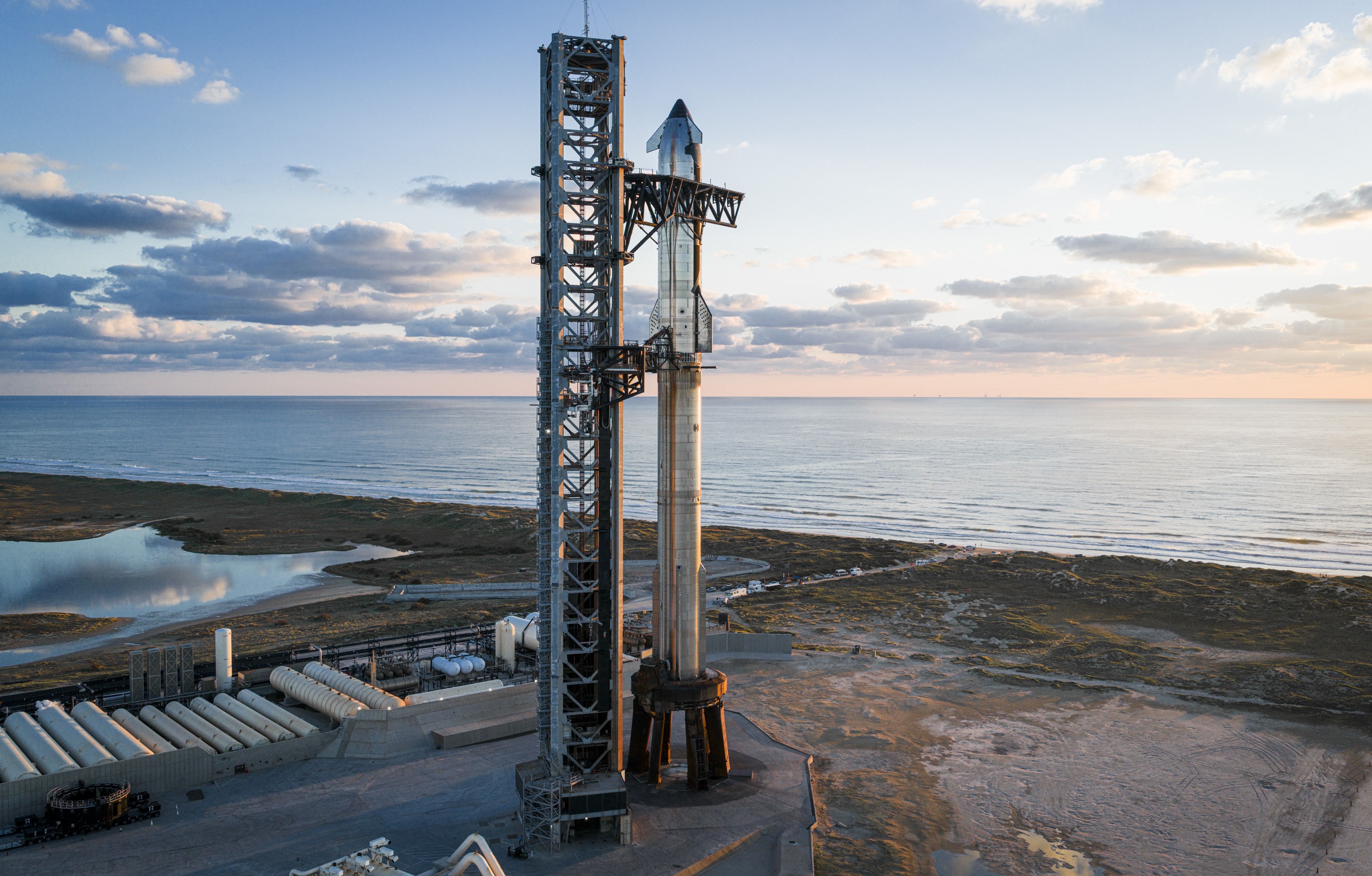 SpaceX quer multiplicar lançamentos e mira 10 mil missões espaciais por ano