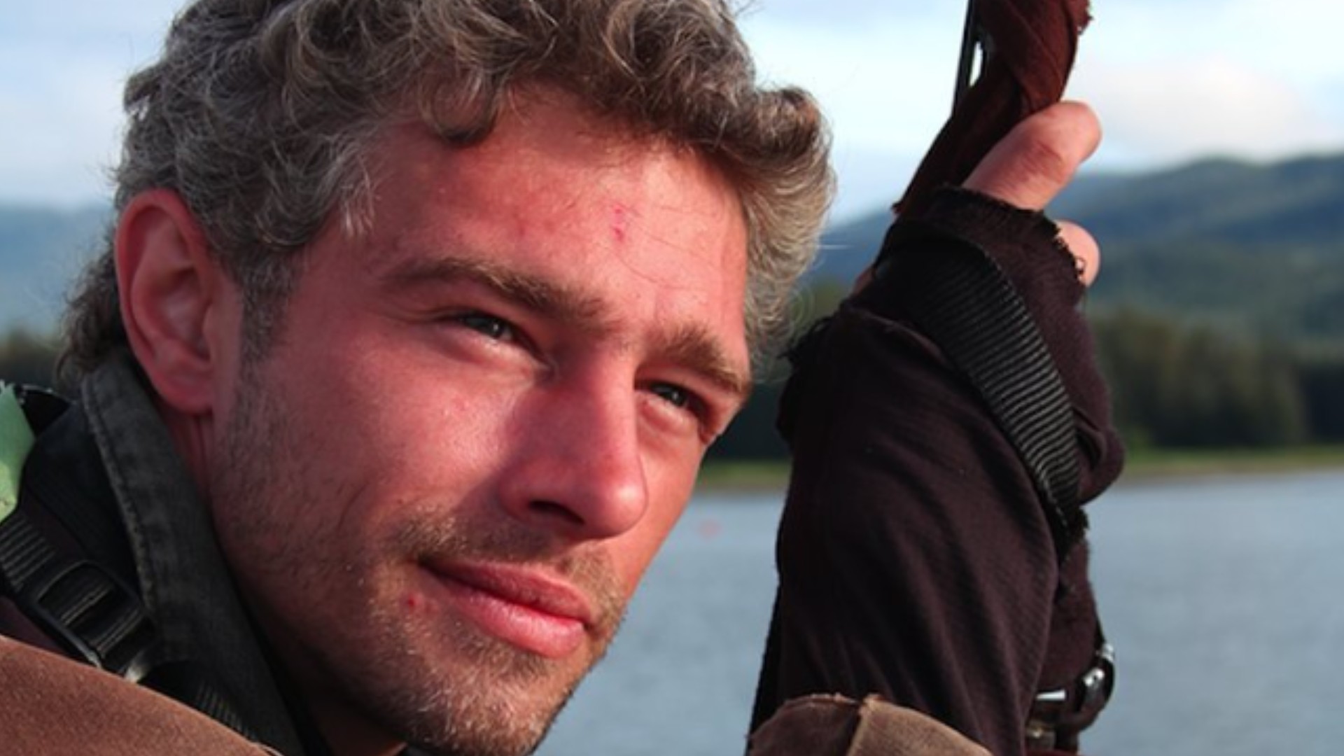 Astro do reality show 'Alaskan Bush People' é encontrado morto em rio nos EUA