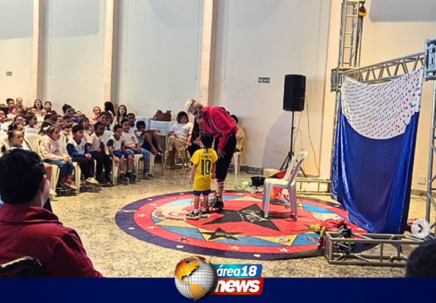 TEATRO EDUCATIVO ENSINA ALUNOS A COMBATER A DENGUE EM MIRANDÓPOLIS