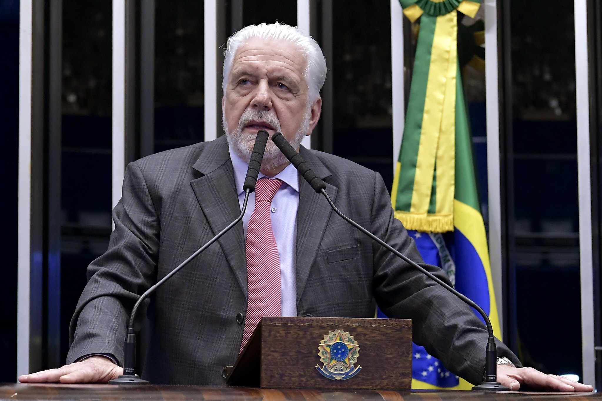 Antes de operação da PF, Lula questionou Jaques Wagner sobre Caso Master e ouviu que não havia nada