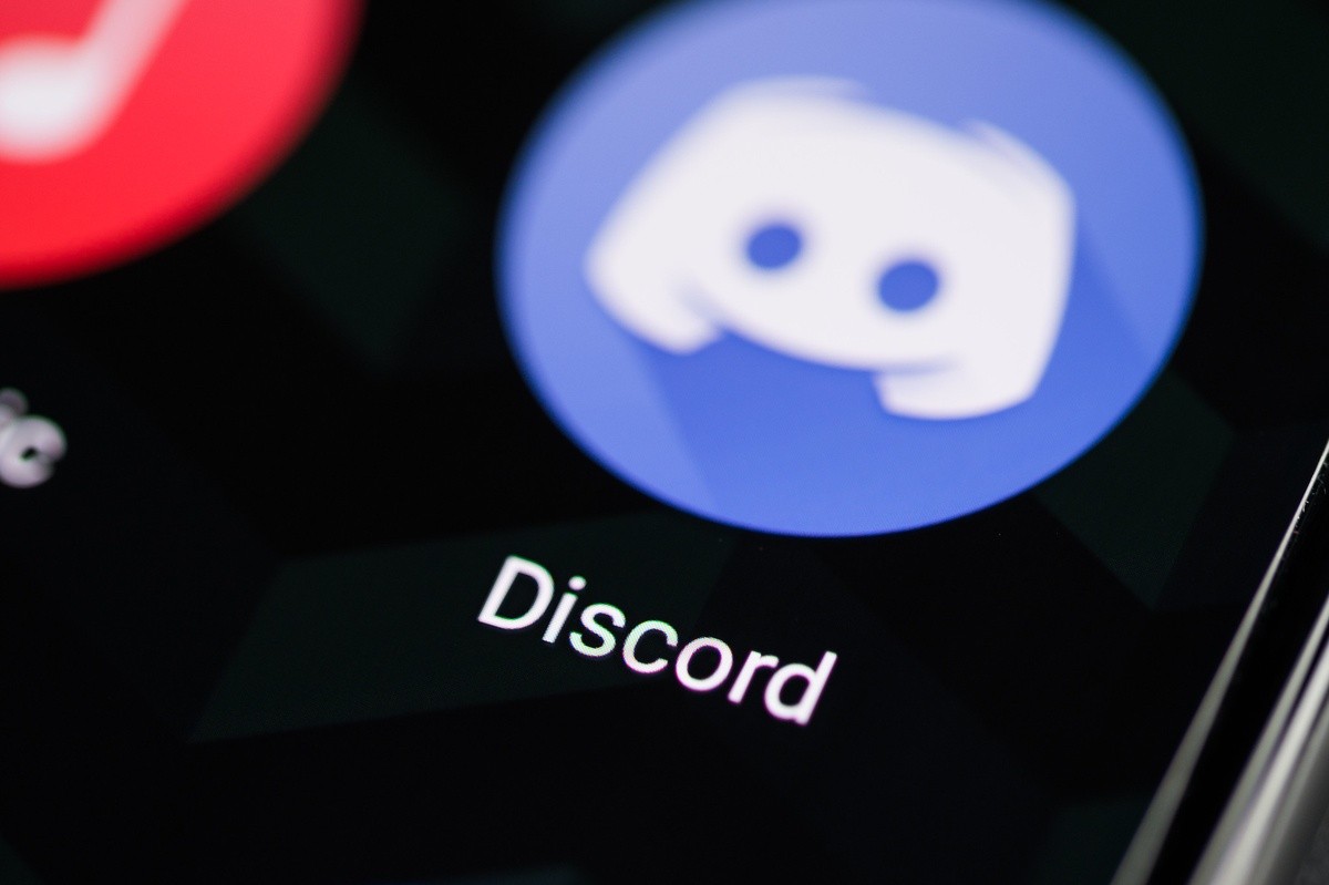 Pai conta como descobriu que filha se automutilava em desafios no Discord: 'Ela podia ter morrido pela minha ignorância'